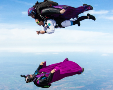 SkyVibration - Vol en wingsuit tandem