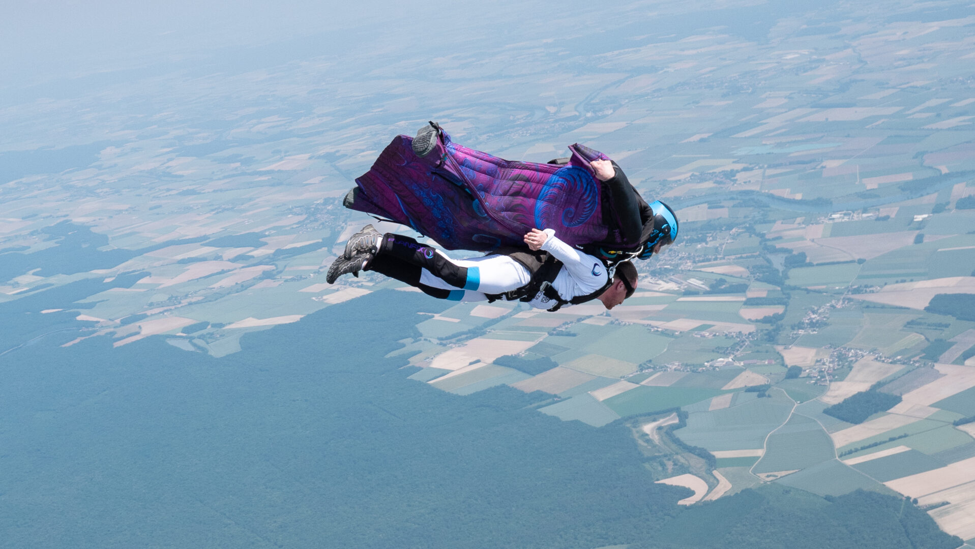 Saut en wingsuit tandem à Chalon Sur Saone