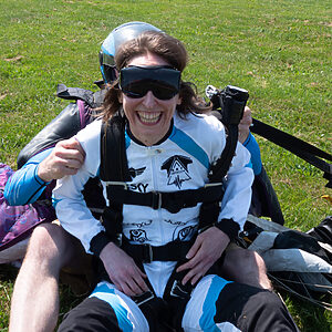 Tandem wingsuit jump in Chalon Sur Saone