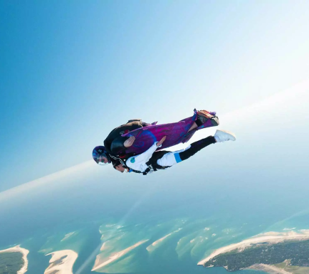 SkyVibration - Vol en wingsuit tandem