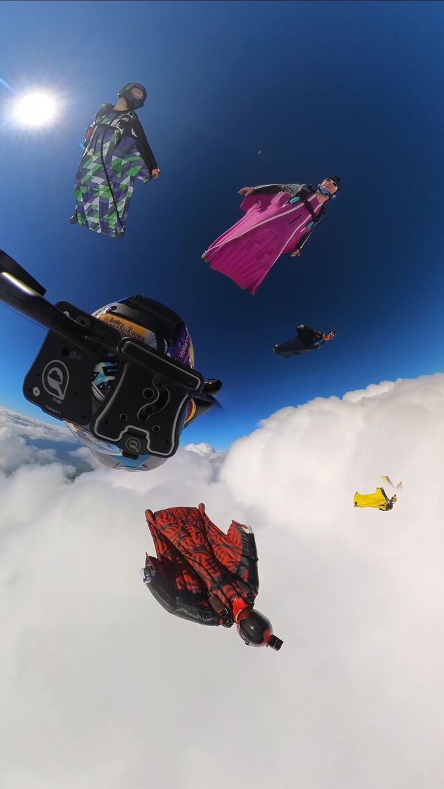 SKYFALL 2024 !🚀☁️Beautiful videos taken during Skyfall 2024, France’s biggest wingsuit event held at @parachutisme71.Wingsuit camp led by @vincent_descols_le_blond @ambroise_serrano and @zunstephanezunino This year we’re also very happy to have welcomed @prettywood_phil and @flavmaz as additional coaches to host and coach this incredible event! 🤩Thank you all for your participation and energy. It was awesome and it’s partly thanks to you. 🤘💜📍 : @parachutisme_71 📽️ : @paulineubo thanks to our sponsors : @tonfly_official @squirrel.ws @vigil_aad @julbo_eyewear #wingsuit #skyvibration #unforgettableadventures #wingsuit #skydiving #skydive #wingsuiteverydamnday #wingsuitskydiving