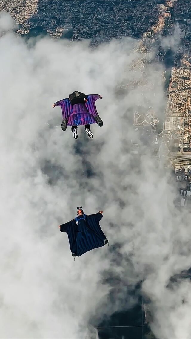 Imagine flying next to giants clouds, like in a dream, but for real?This is our 1st « code Nuage » (code Cloud) with a passenger in tandem wingsuit, means we@got to fly all along, and safely, next to a cloud, and it was just a blast… Codes Clouds require a lot of conditions : we will jump only if the line is clear and we can see the ground. But having a big fluffy cloud at the right place, of the right size and at the right time is a rare blessing… Thank you Life!#wingsuit #wingsuittandem #tandemwingsuit #clouds #cloudporn #rarebeauty #blessing #bliss
