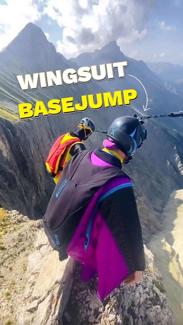 Base Jump 🏔️👽@vincent_descols_le_blond and @martinschricke 📹 Video by @satori_factory ___Powered by :@uprising 💜__#wingsuit #basejump #skyvibration #wingsuiting #wingsuiteverydamnday