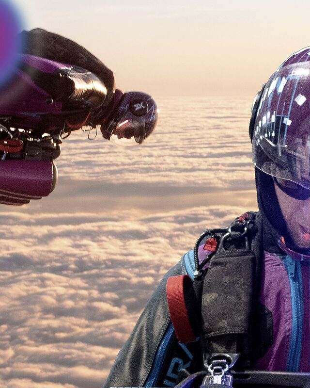 SkyVibration - Vol en wingsuit tandem